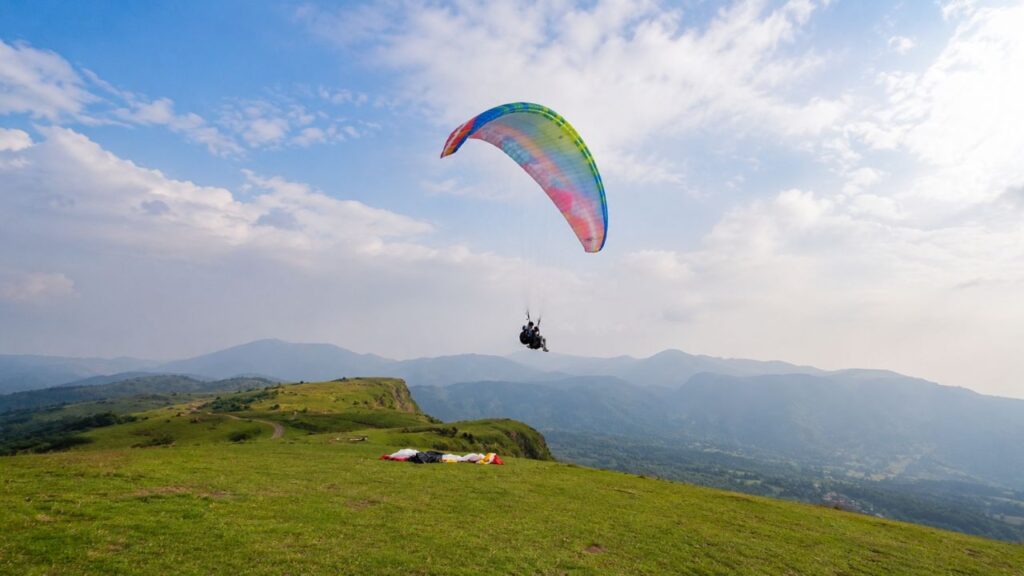 Paragliding in Vagamon