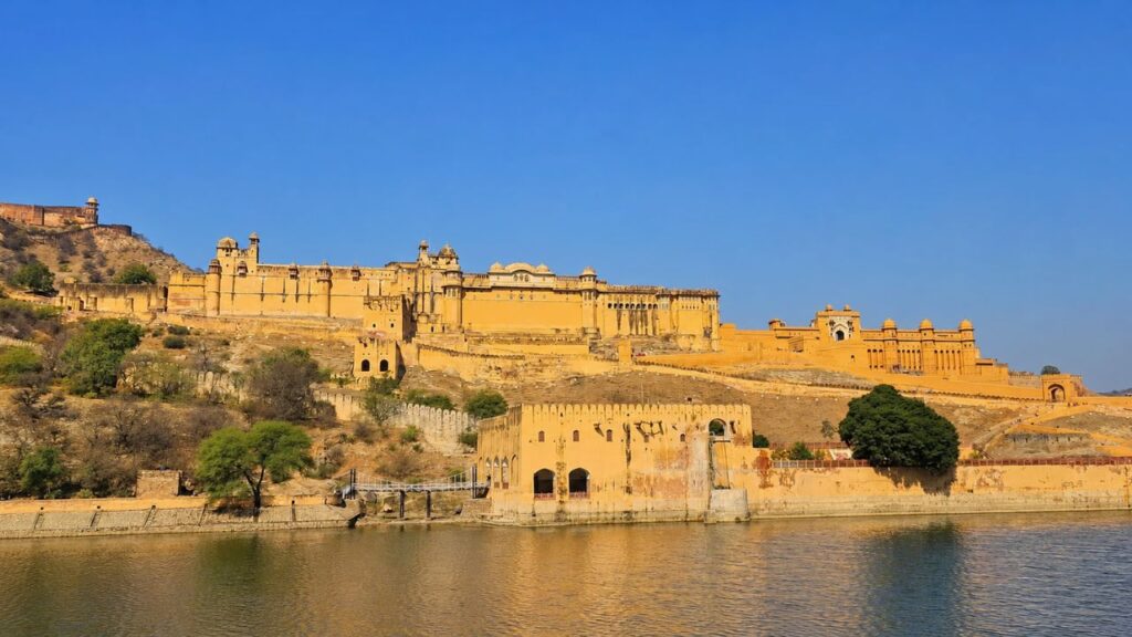 Amber Fort - Places to visit in Jaipur