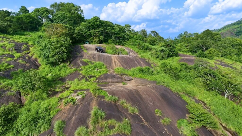 Mamalakkandam Tourist Places - Adumudi